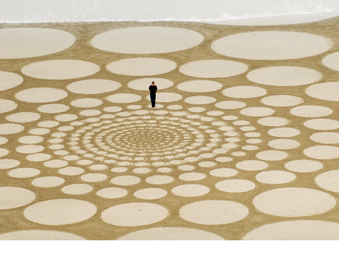 Jim Denevan - sand drawing California